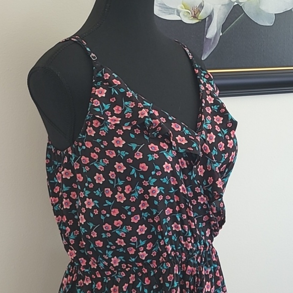 Summer Floral Mini Dress - Picture 3 of 11
